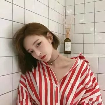 国王的全息图